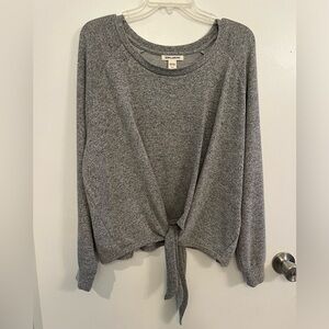Billabong Women's Top, gray, new! oversized!